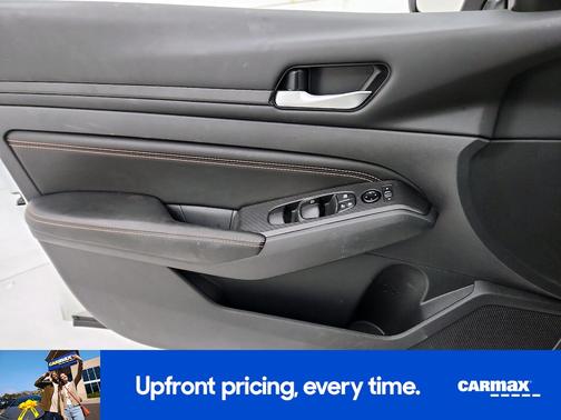 2022 Nissan Altima SR