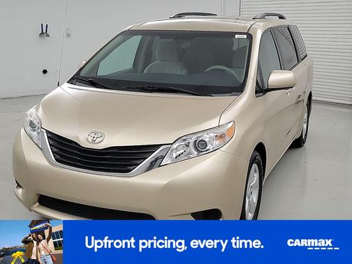 2014 Toyota Sienna LE