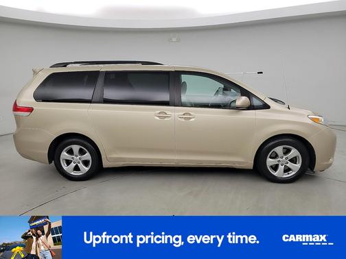 2014 Toyota Sienna LE