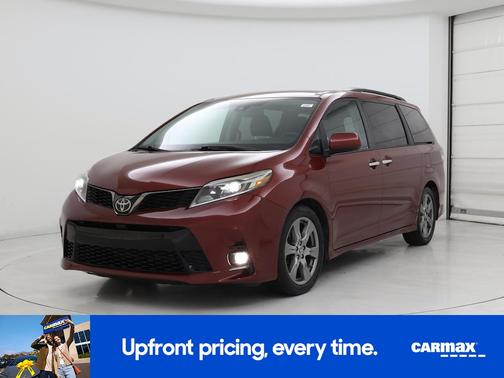 2019 Toyota Sienna SE