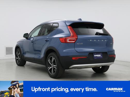 2023 Volvo XC40 B5 Core