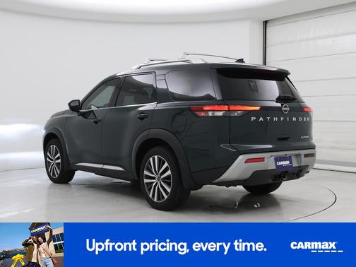 2022 Nissan Pathfinder Platinum