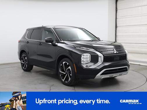 2023 Mitsubishi Outlander SE