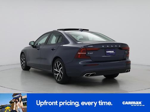 2020 Volvo S60 T6 Momentum