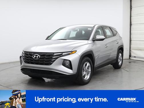 2022 Hyundai TUCSON SE