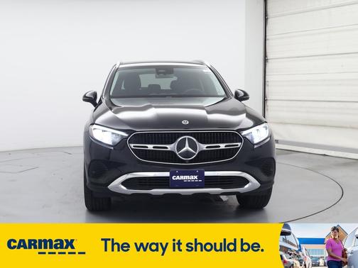 2023 Mercedes-Benz GLC 300