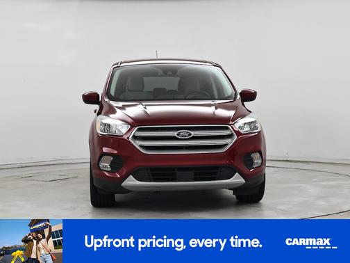 Red 2019 Ford Escape SE