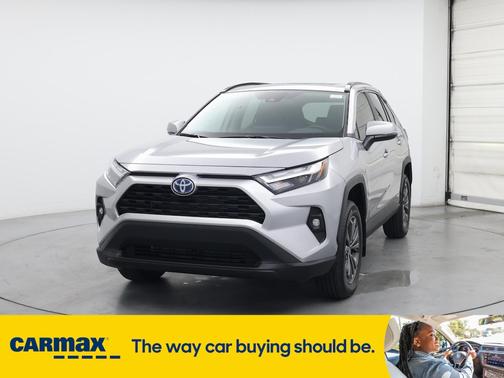 2024 Toyota RAV4 Hybrid XLE Premium