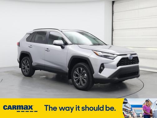 2024 Toyota RAV4 Hybrid XLE Premium