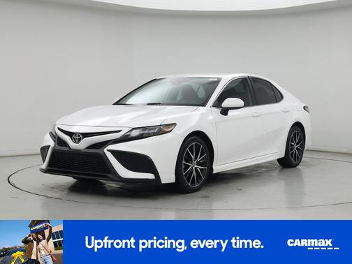 White 2021 Toyota Camry SE