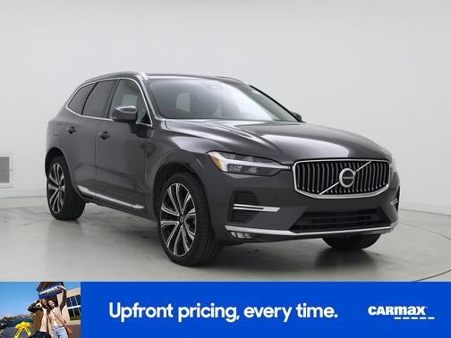 2023 Volvo XC60 B5 Ultimate Bright Theme