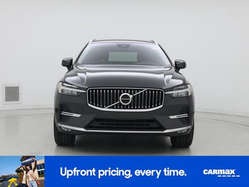 2023 Volvo XC60 B5 Ultimate Bright Theme