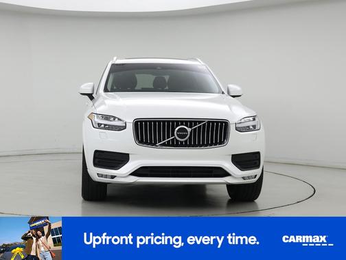 2021 Volvo XC90 T5 Momentum