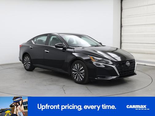 2023 Nissan Altima SV