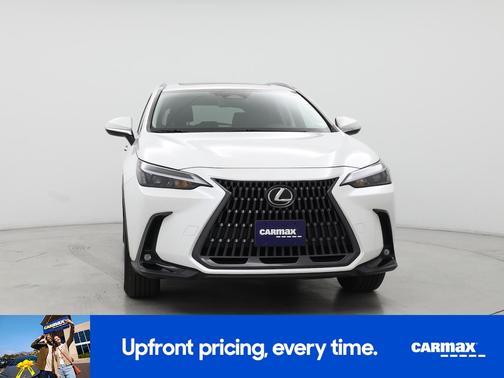 White 2022 Lexus NX 250