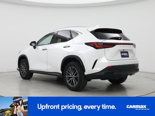 White 2022 Lexus NX 250