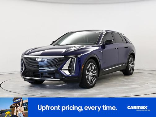 2024 Cadillac LYRIQ Luxury 2
