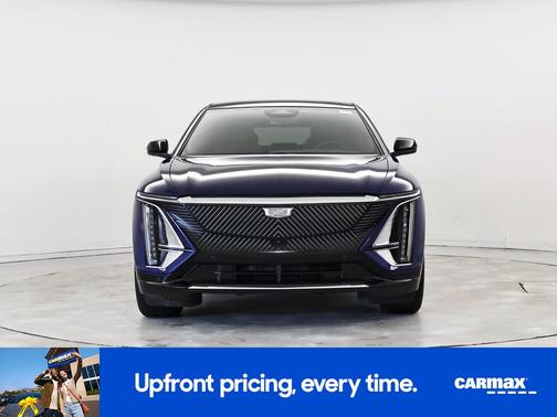 2024 Cadillac LYRIQ Luxury 2