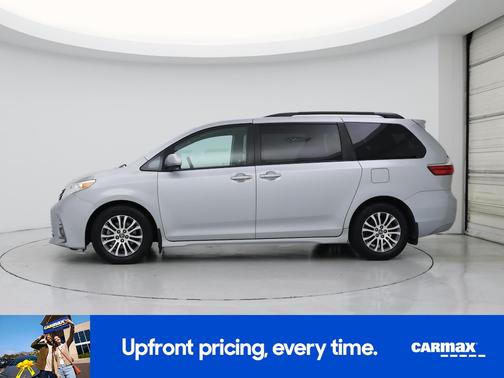 2020 Toyota Sienna XLE Premium