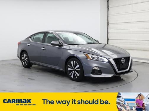 2022 Nissan Altima SL