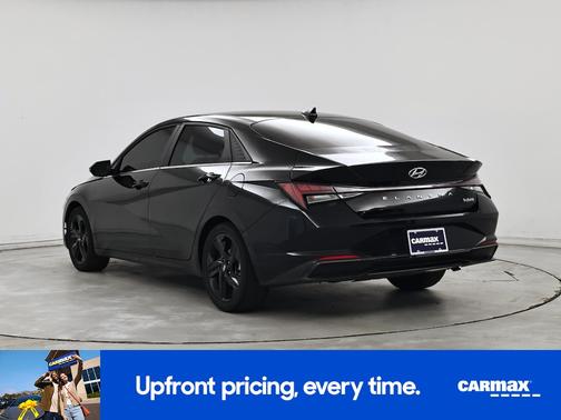 Black 2022 Hyundai ELANTRA HEV Limited
