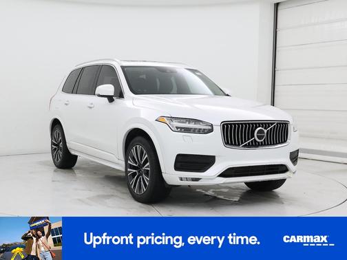 White 2022 Volvo XC90 T5 Momentum