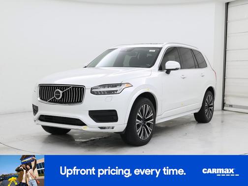 2022 Volvo XC90 T5 Momentum