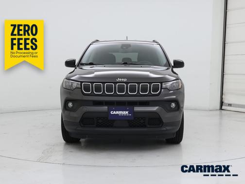Gray 2022 Jeep Compass Latitude