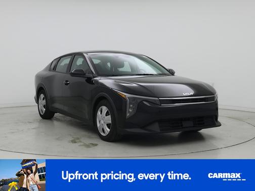 Black 2025 Kia K4 LX