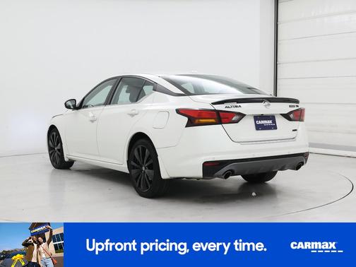 2022 Nissan Altima SR