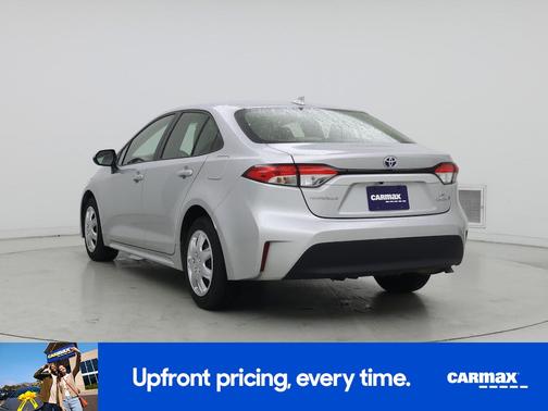 Silver 2024 Toyota Corolla Hybrid LE