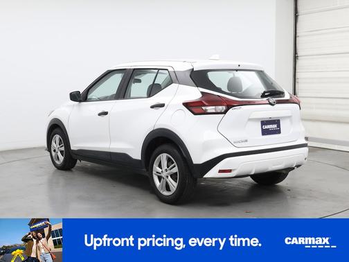 2022 Nissan Kicks S