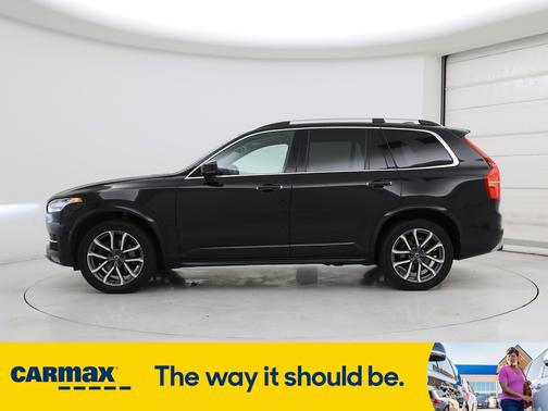 2019 Volvo XC90 T5 Momentum