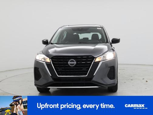 Gray 2023 Nissan Kicks S