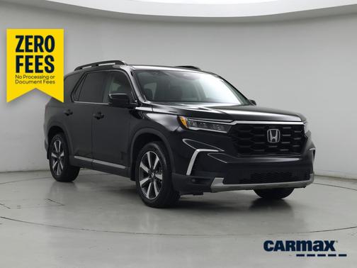 Black 2024 Honda Pilot Touring