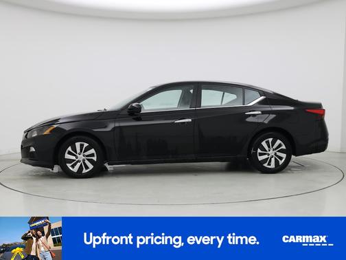 Black 2022 Nissan Altima S