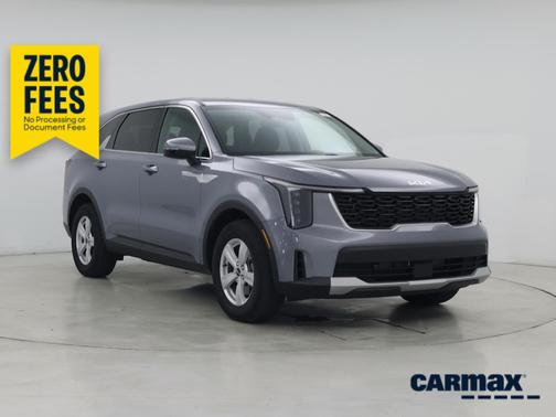 Gray 2025 Kia Sorento LX