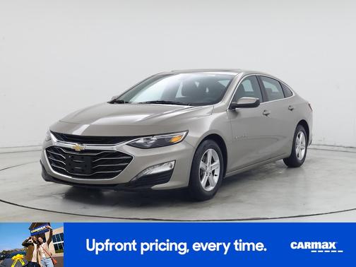 Gray 2022 Chevrolet Malibu LT