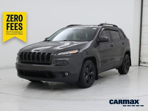 Gray 2018 Jeep Cherokee Altitude