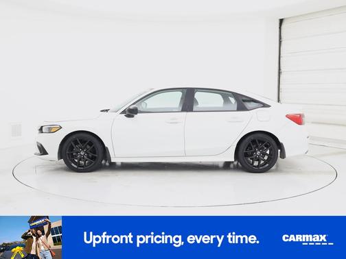 White 2022 Honda Civic Sport