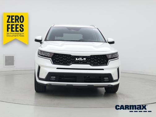 White 2023 Kia Sorento Hybrid EX