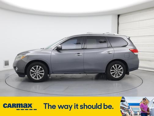 2015 Nissan Pathfinder SV
