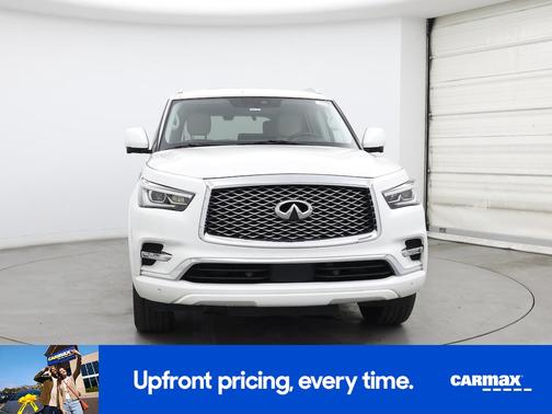 2022 INFINITI QX80 Luxe