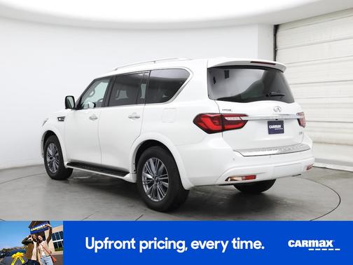 2022 INFINITI QX80 Luxe