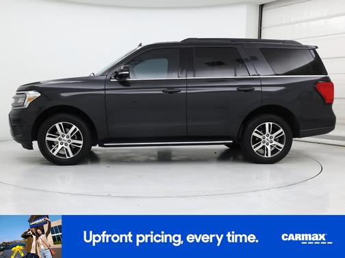 Gray 2022 Ford Expedition XLT