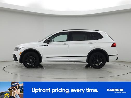 White 2022 Volkswagen Tiguan SE R-Line Black