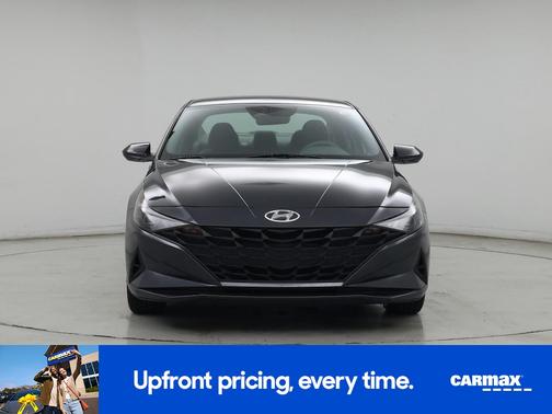 Gray 2022 Hyundai ELANTRA SEL
