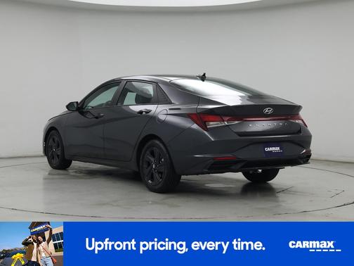 Gray 2022 Hyundai ELANTRA SEL
