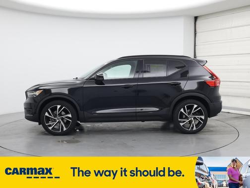2019 Volvo XC40 T5 R-Design