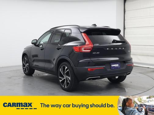 2019 Volvo XC40 T5 R-Design